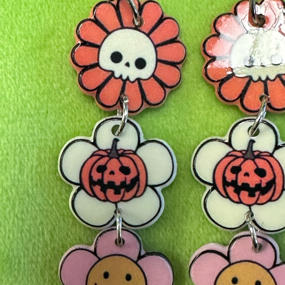 Pretty Fall Earrings - Picture 2 of 2